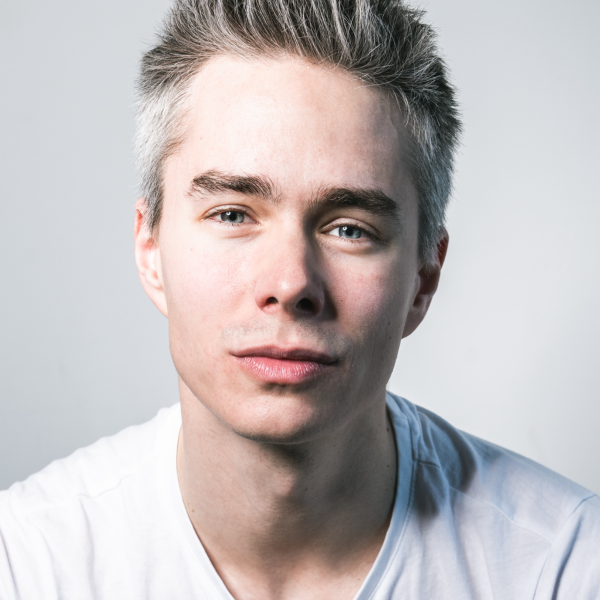 headshot