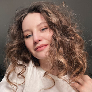 Viktória Šuplatová