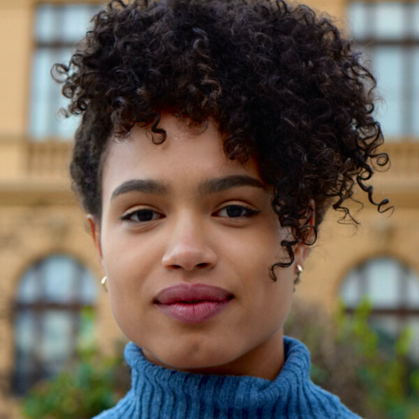 Anika Caitlyn Gibsonová